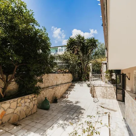 Hotel Dali Scafati