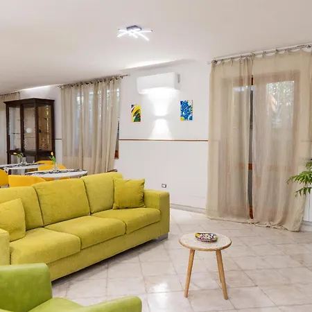 Hotel Dali Scafati
